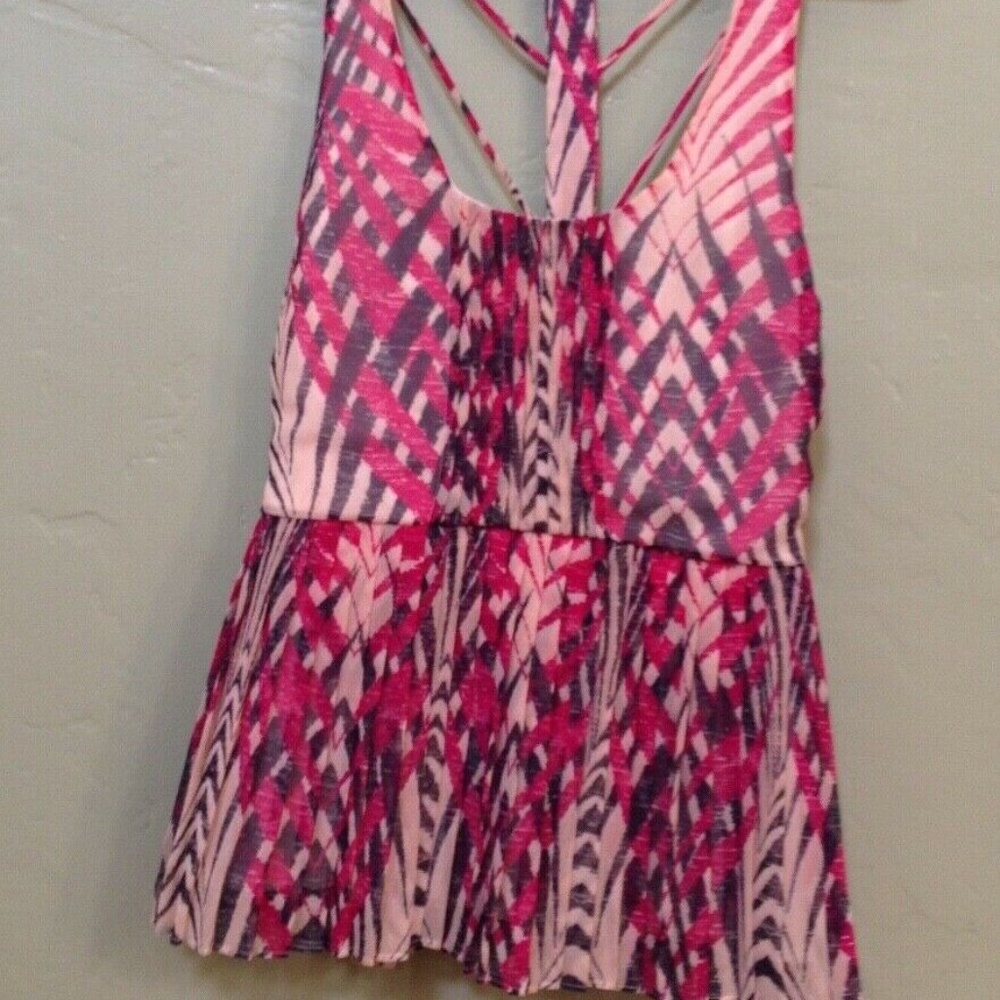 AIKO Top Blouse Tank Sleeveless Pullover Side Zipper Pleated Geometric Print